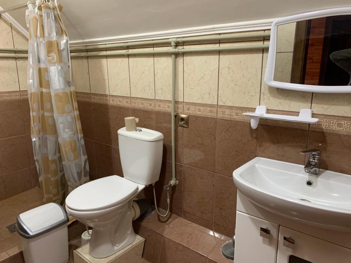 Holiday home гостинний дім *